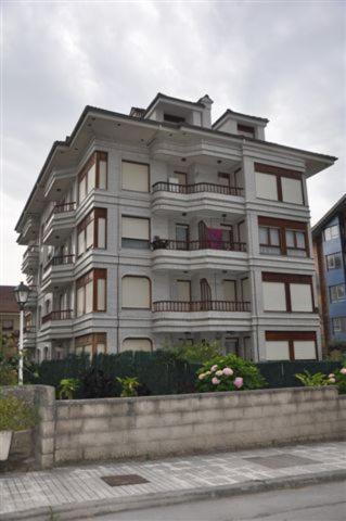 Duplex Centrico En Noja Con Acceso A Spa Relax. Kültér fotó